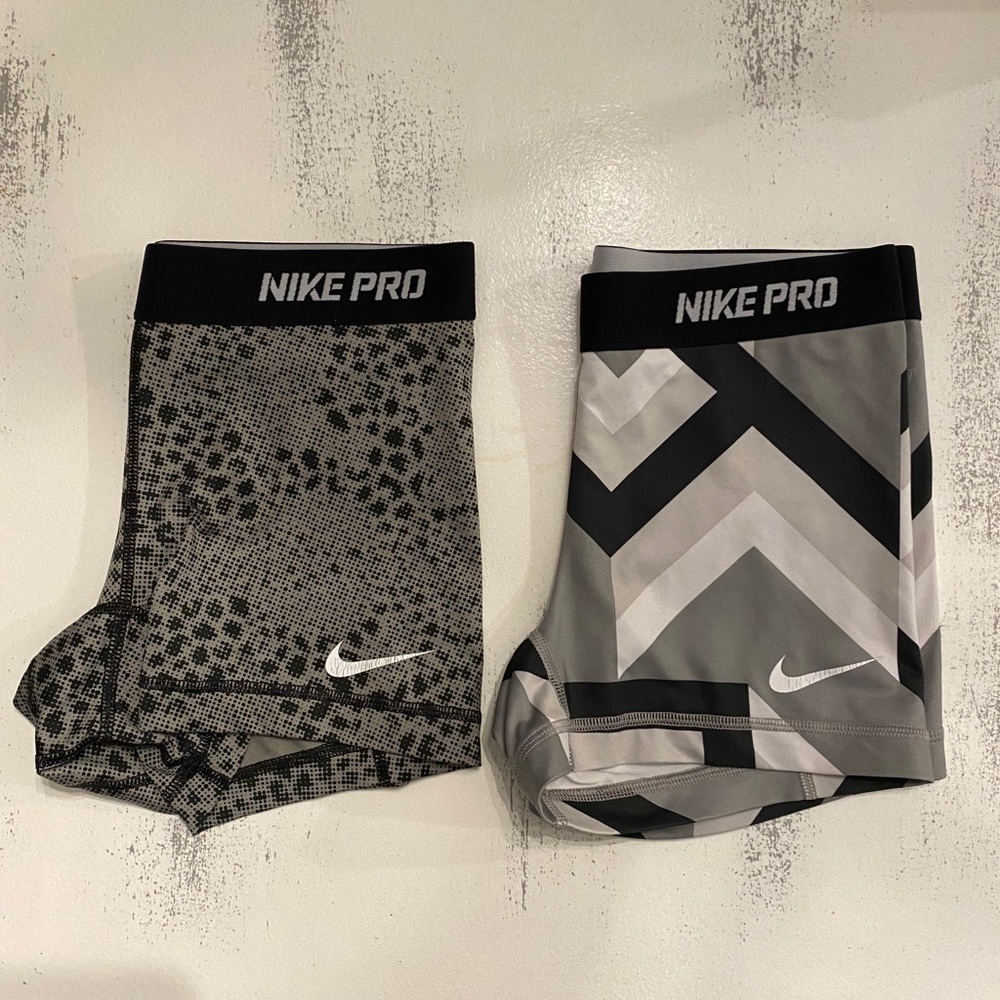 2x Nike Pro Spandex - Size Small